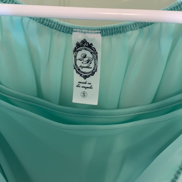 Teal blouse with lace trim - Picture 3 of 3